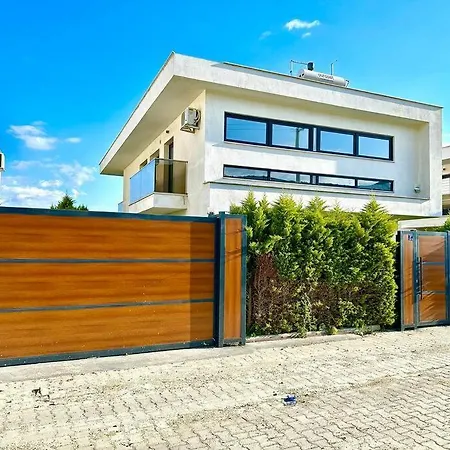 מלון Mys Paradise Deluxe Familien-villa 100 Percent Privacy